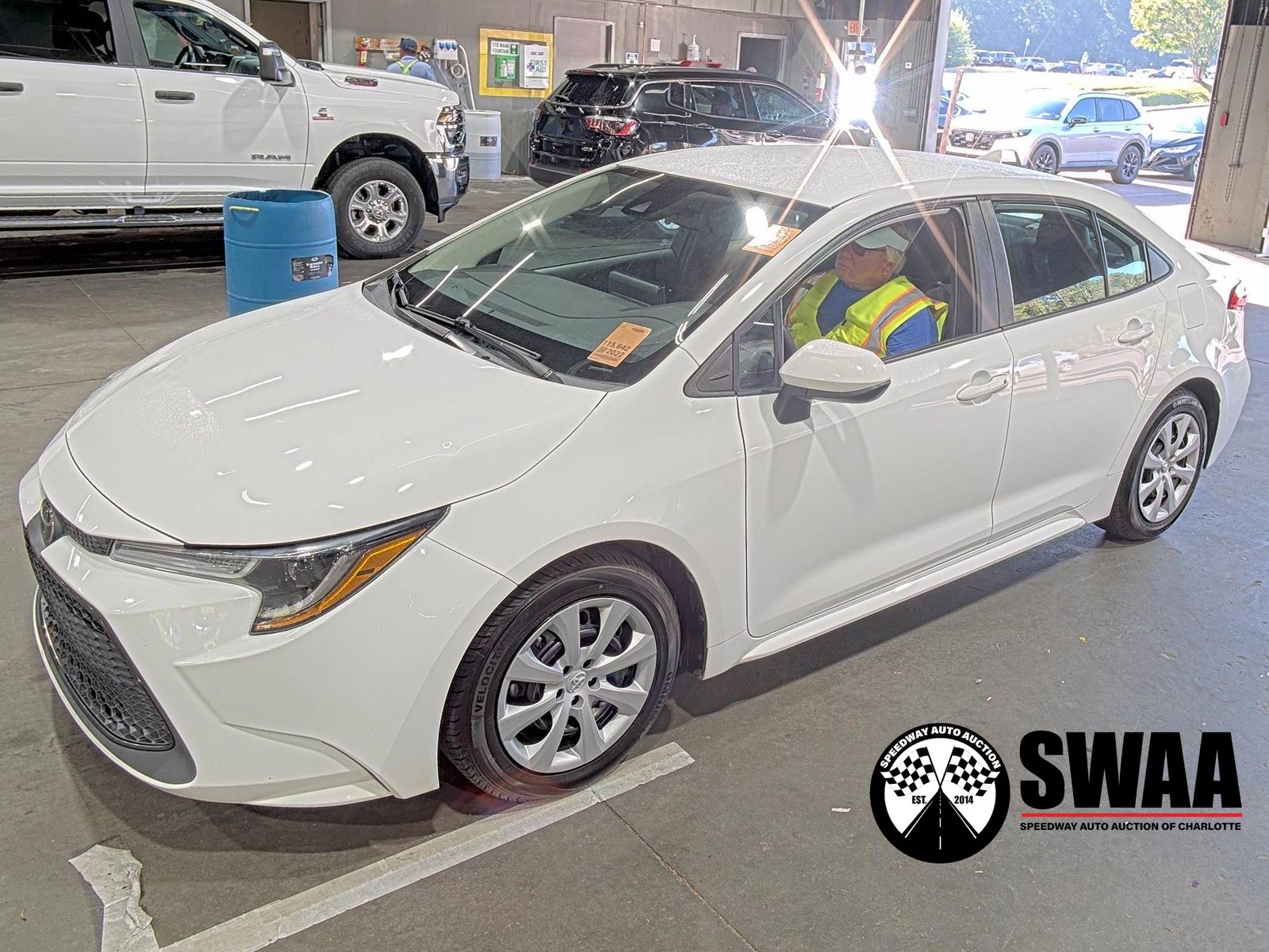 2022 TOYOTA COROLLA LE - 1