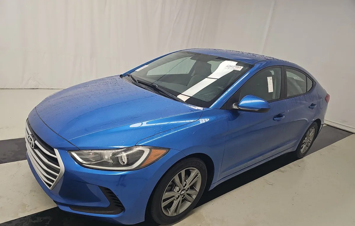 2017 HYUNDAI ELANTRA SE - 1