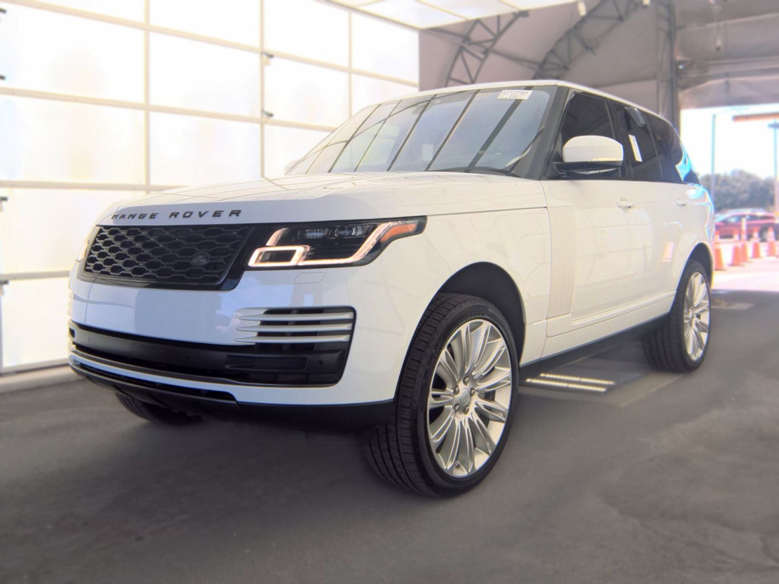 2019 LAND ROVER RANGE ROVER Base - 1