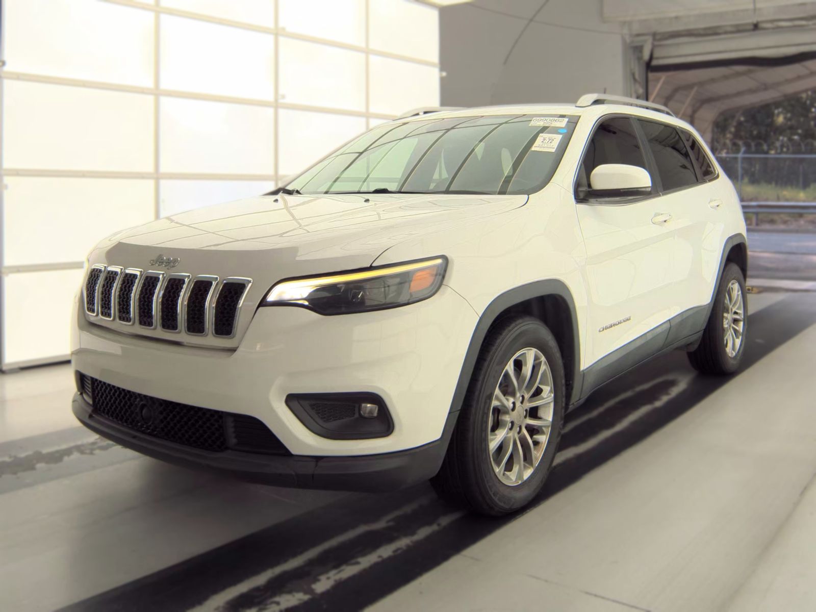 2021 JEEP CHEROKEE LATITUDE Lux - 1