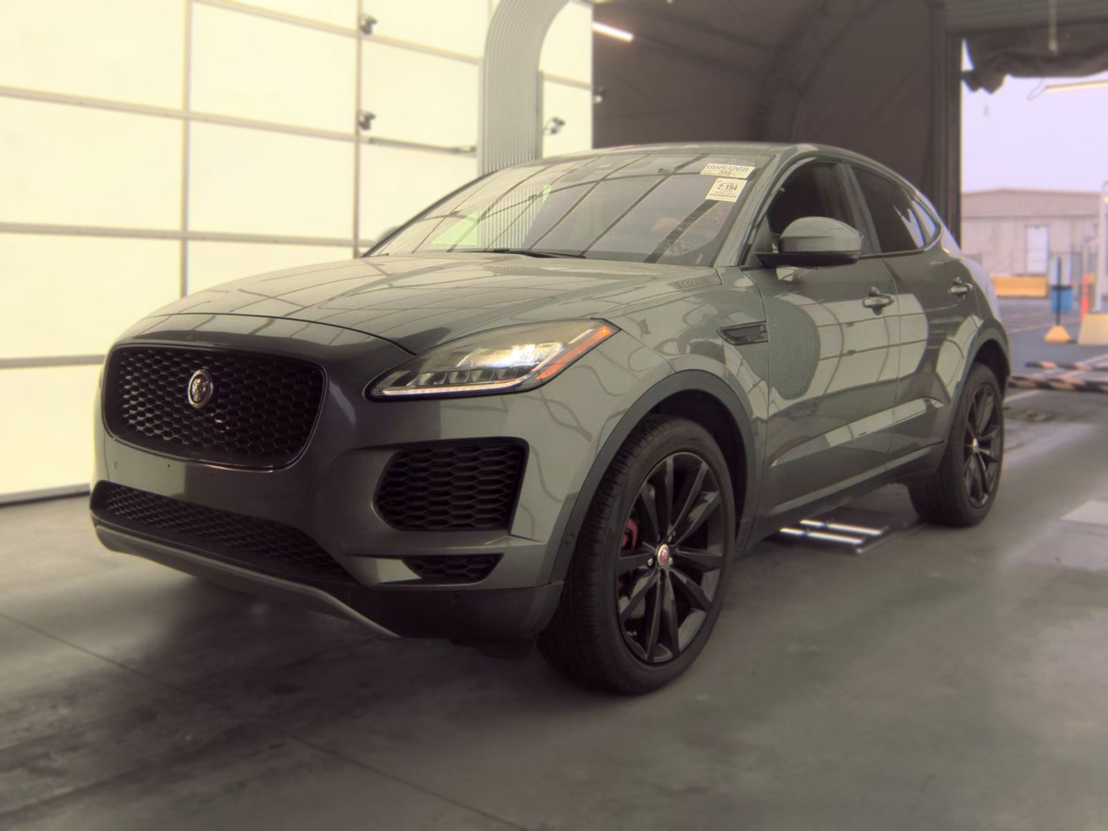 2019 JAGUAR E-PACE SE - 1