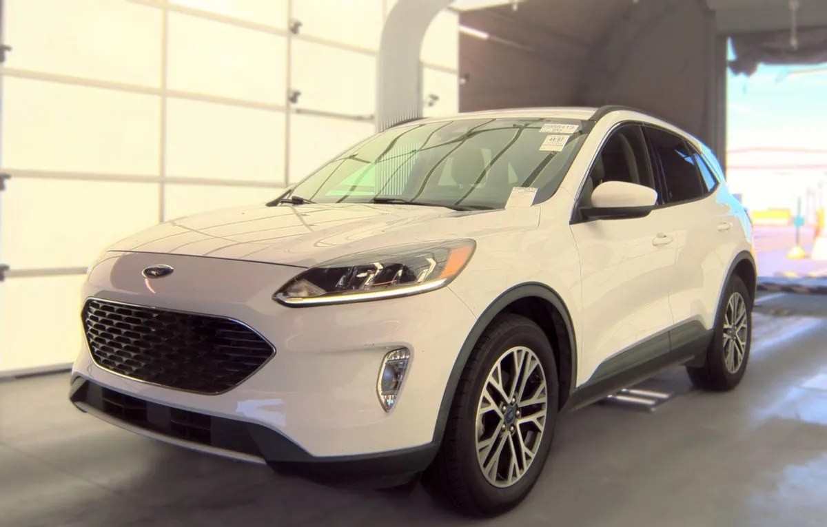 2020 FORD ESCAPE SEL - 1