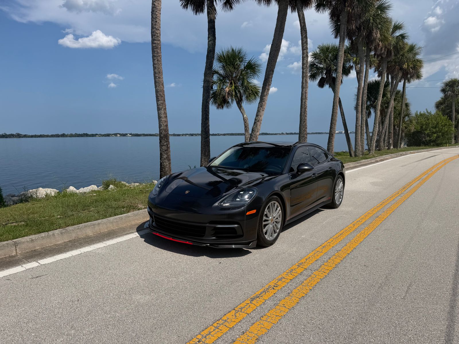 2018 PORSCHE PANAMERA 4 - 1