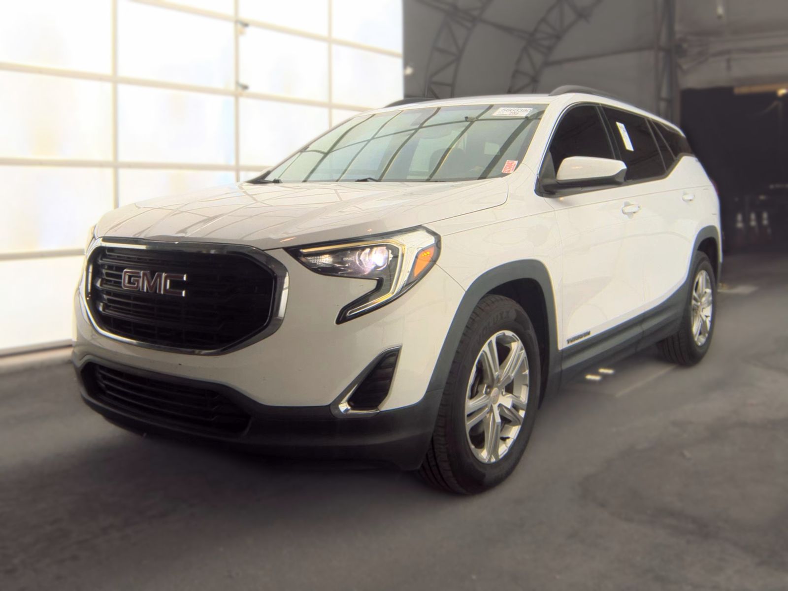 2019 GMC TERRAIN SLE - 1
