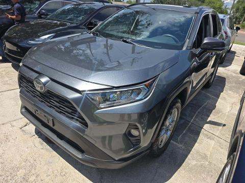 2019 TOYOTA RAV4 XLE - 1