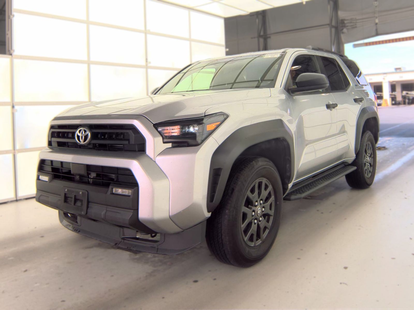 2025 TOYOTA 4RUNNER SR5 - 1