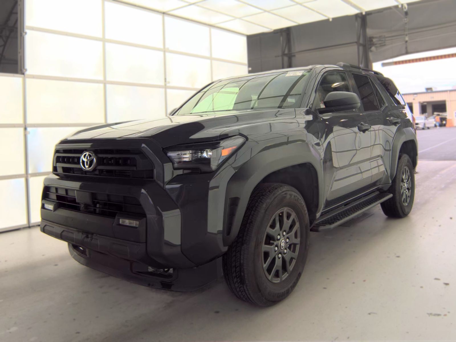 2025 TOYOTA 4RUNNER SR5 - 1