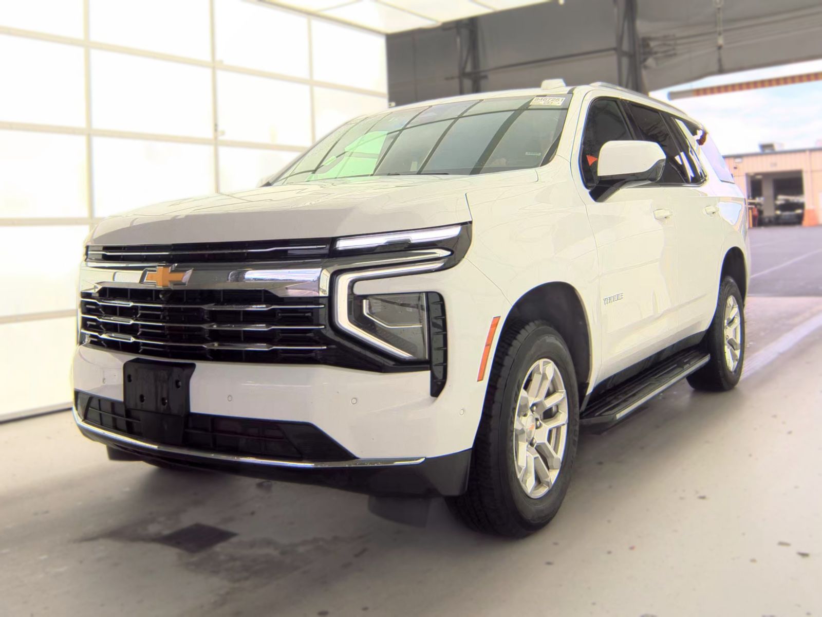 2025 CHEVROLET TAHOE LT - 1