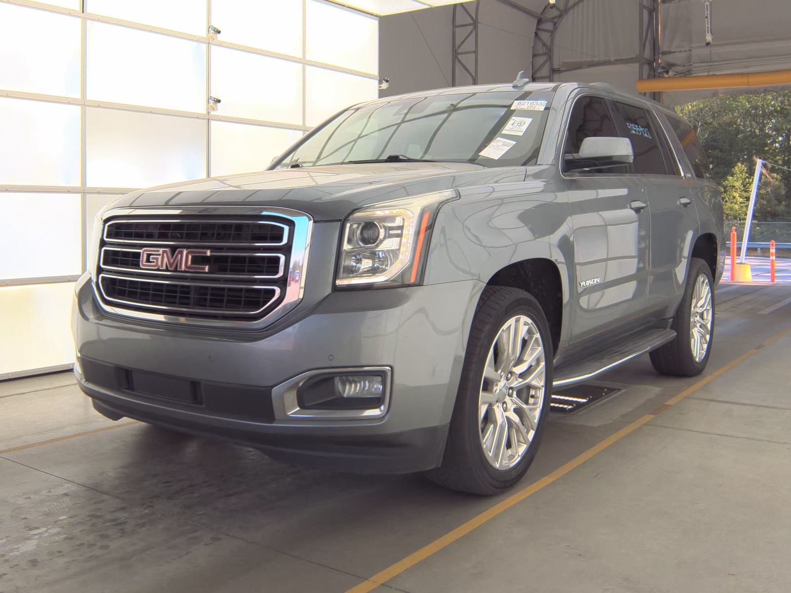 2019 GMC YUKON SLT - 1