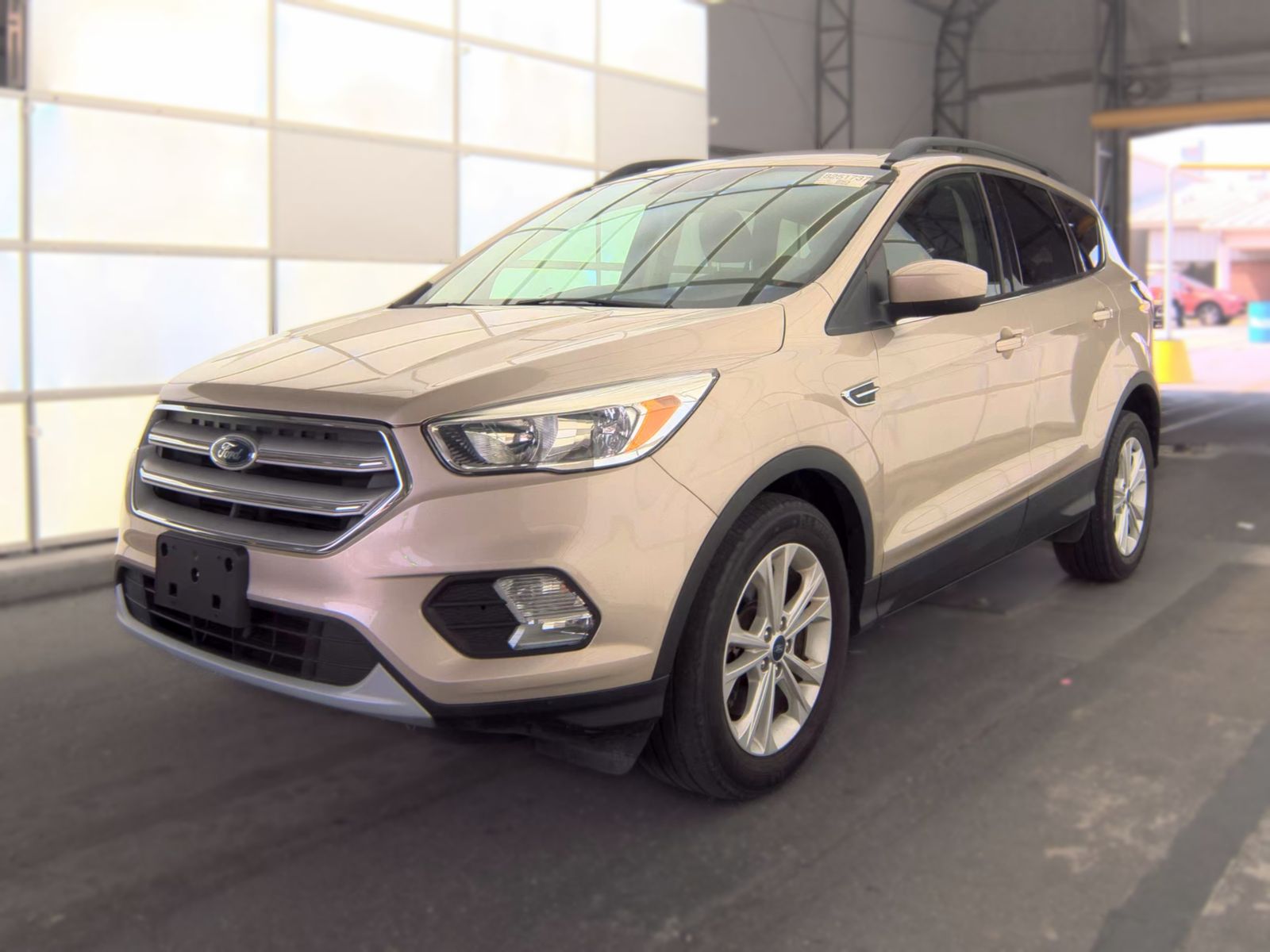 2018 FORD ESCAPE SE - 1