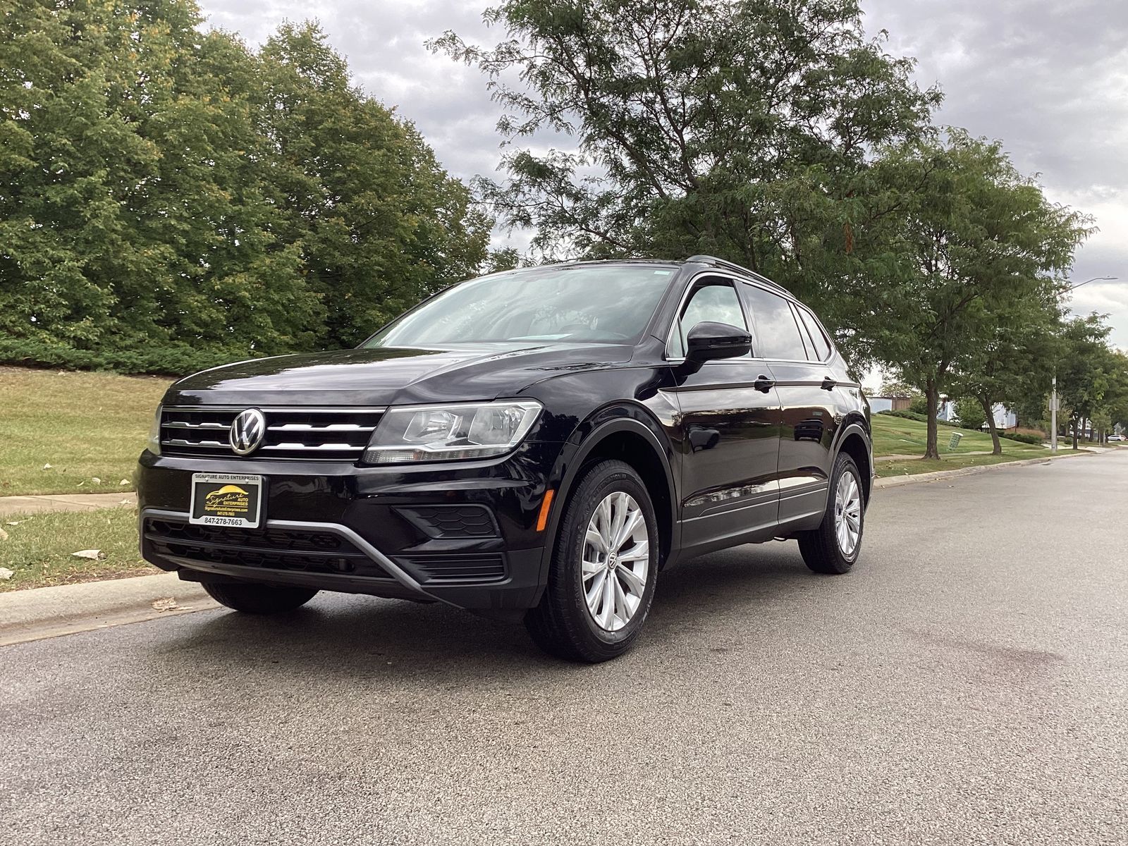 2019 VOLKSWAGEN TIGUAN 2.0T SE - 1