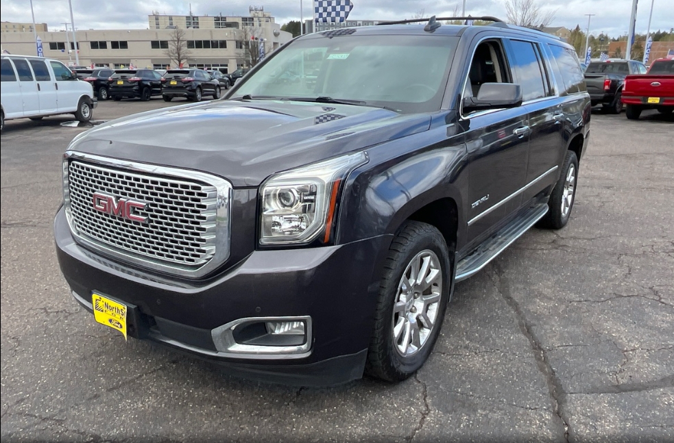 2017 GMC YUKON XL Denali - 1