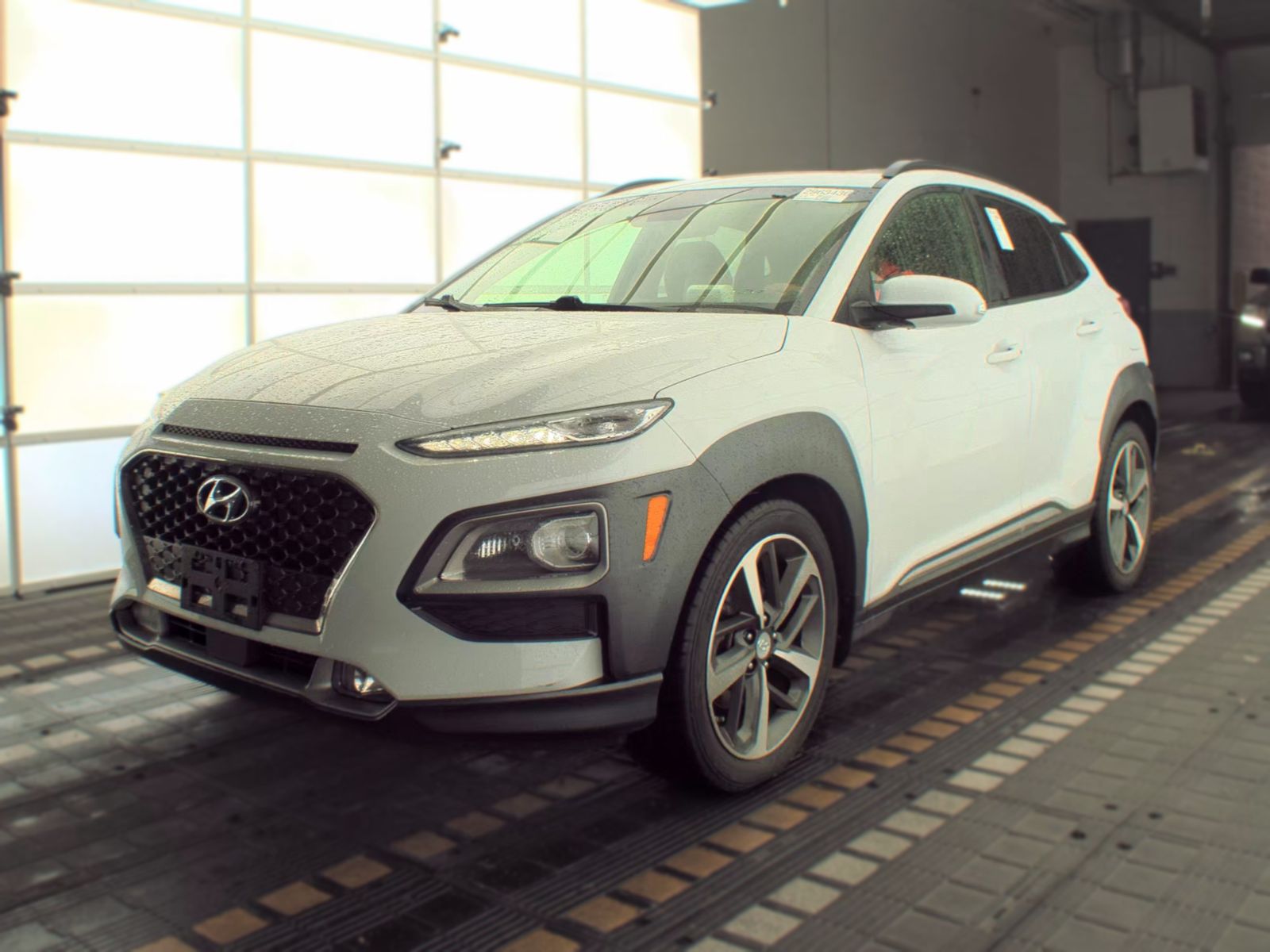 2019 HYUNDAI KONA Ultimate - 1