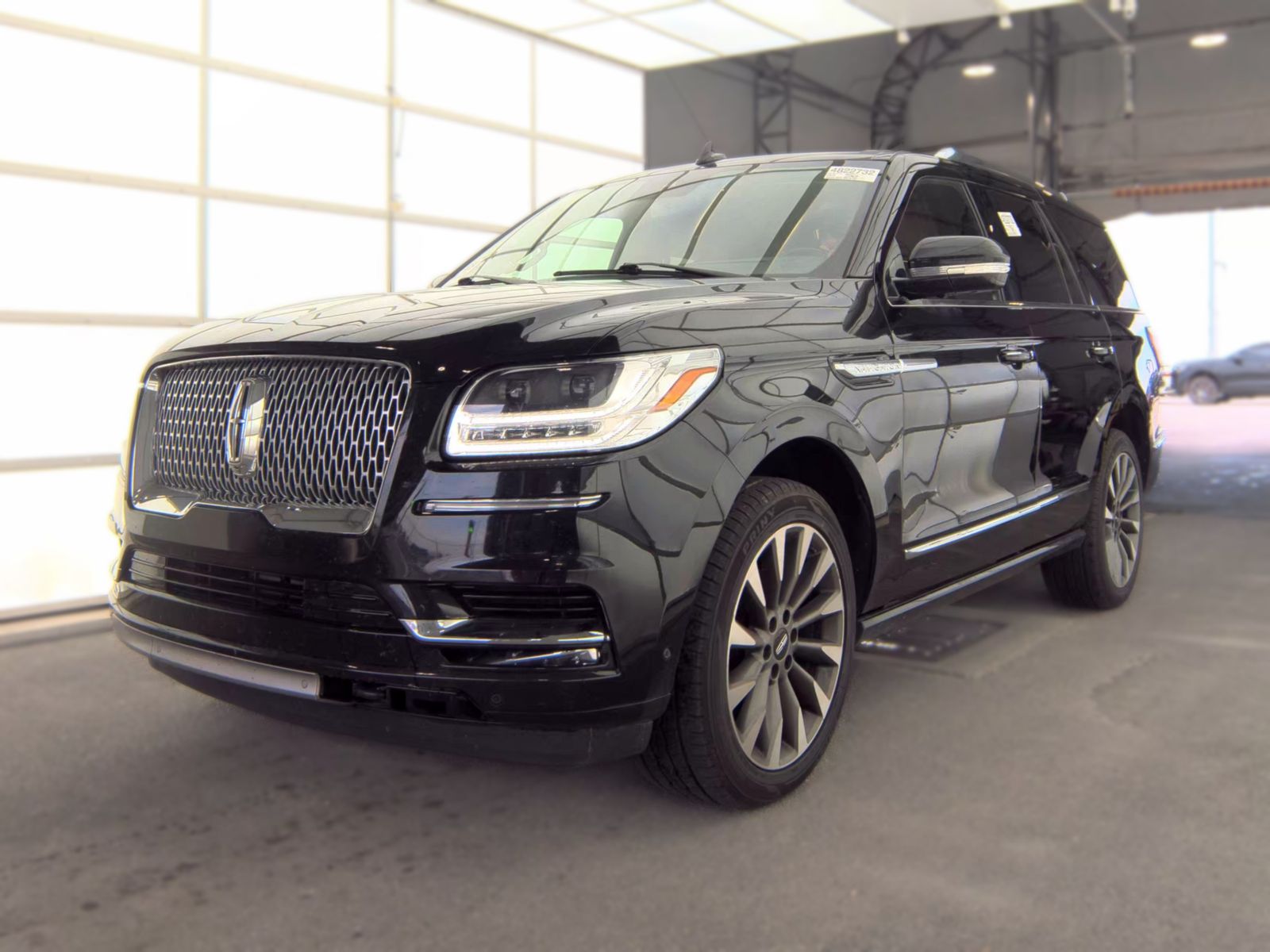 2021 LINCOLN NAVIGATOR Reserve - 1