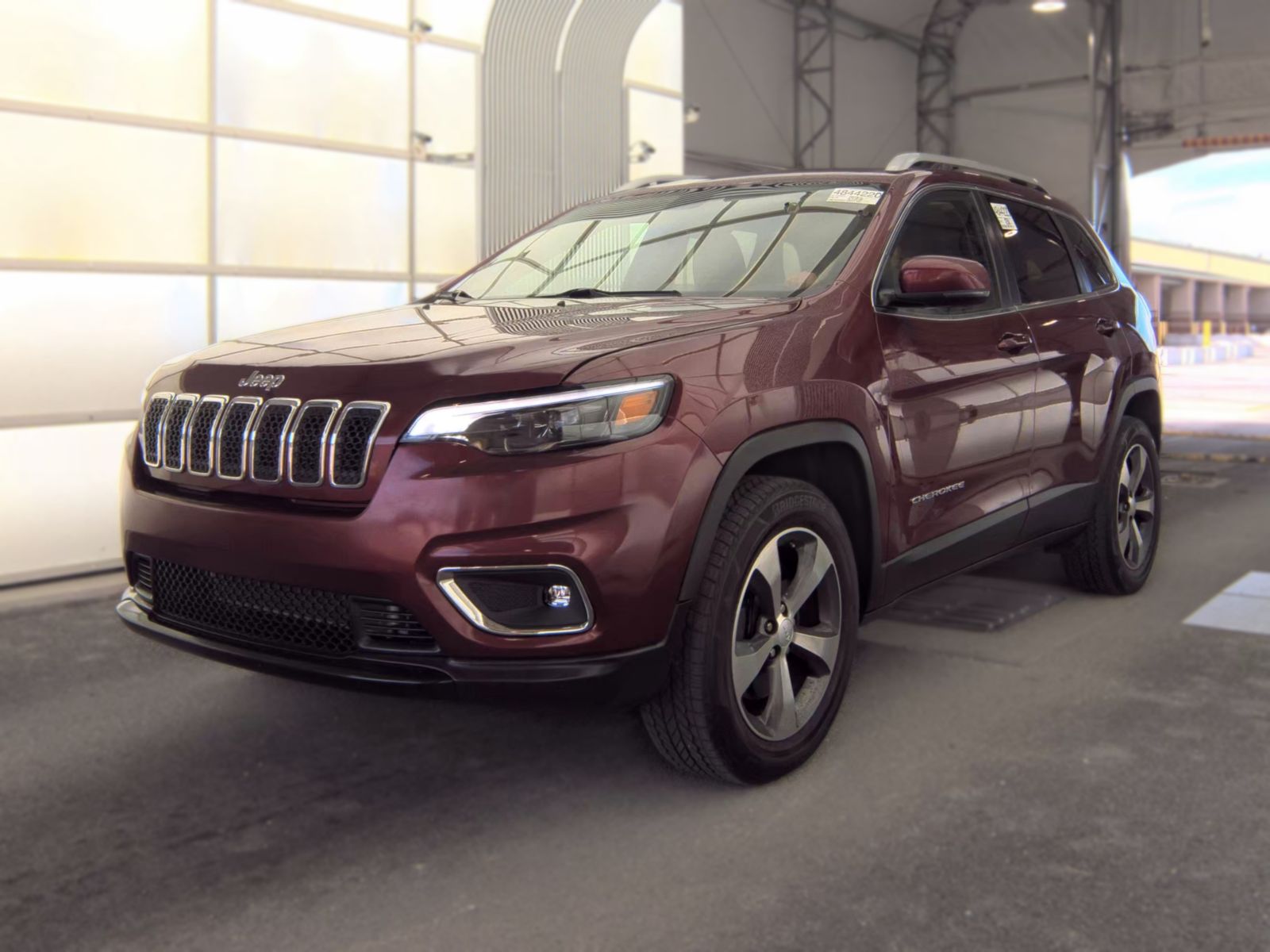 2019 JEEP CHEROKEE Limited - 1