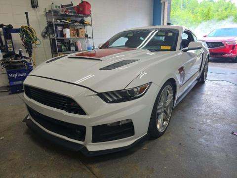 2017 FORD MUSTANG GT Premium - 1