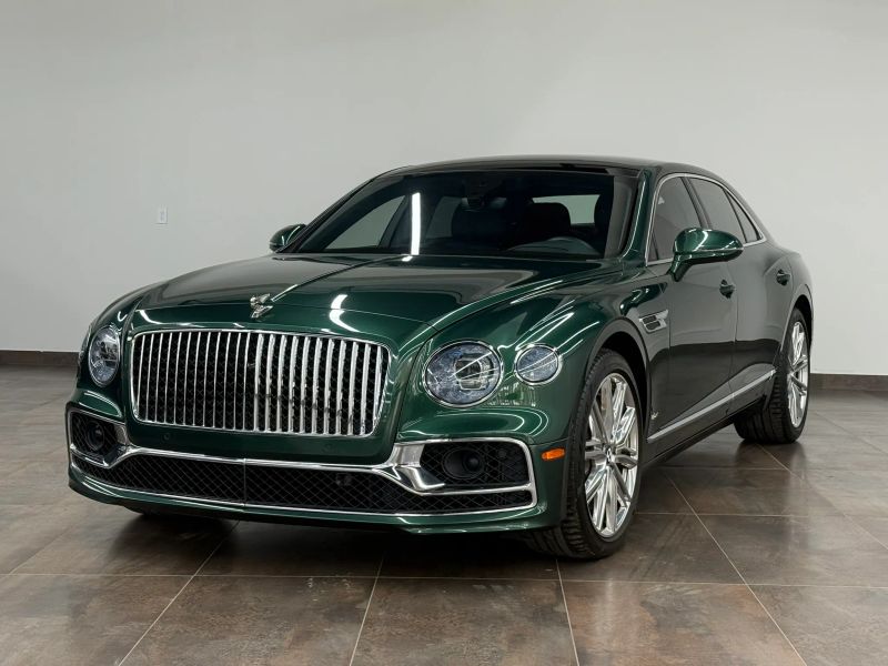 2022 BENTLEY FLYING SPUR V8 - 1