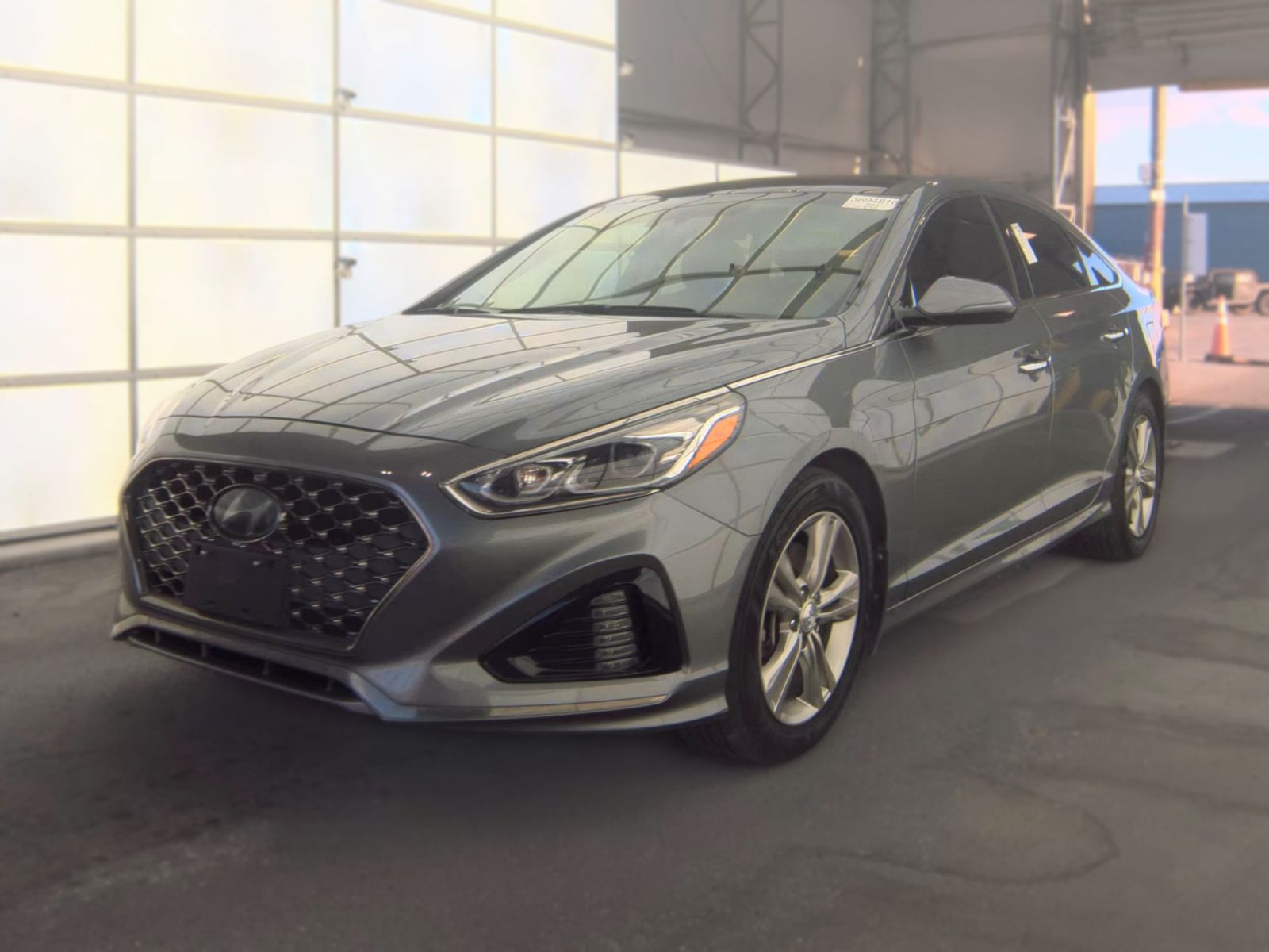 2019 HYUNDAI SONATA Limited - 1