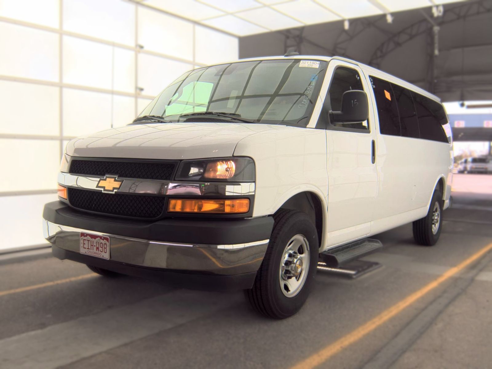 2025 CHEVROLET EXPRESS 3500 LT - 1