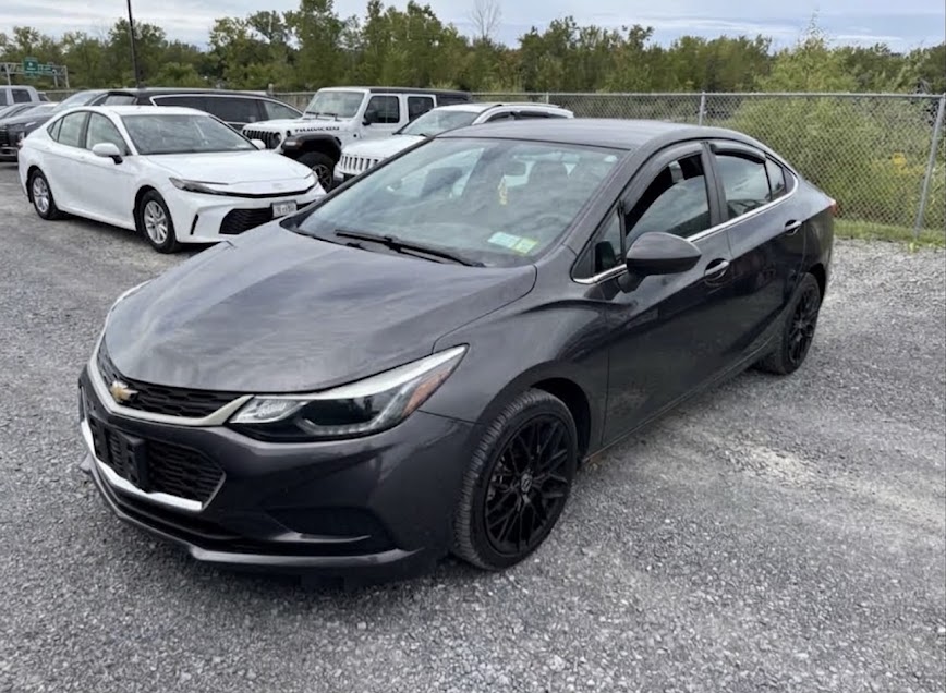 2017 CHEVROLET CRUZE LT - 1