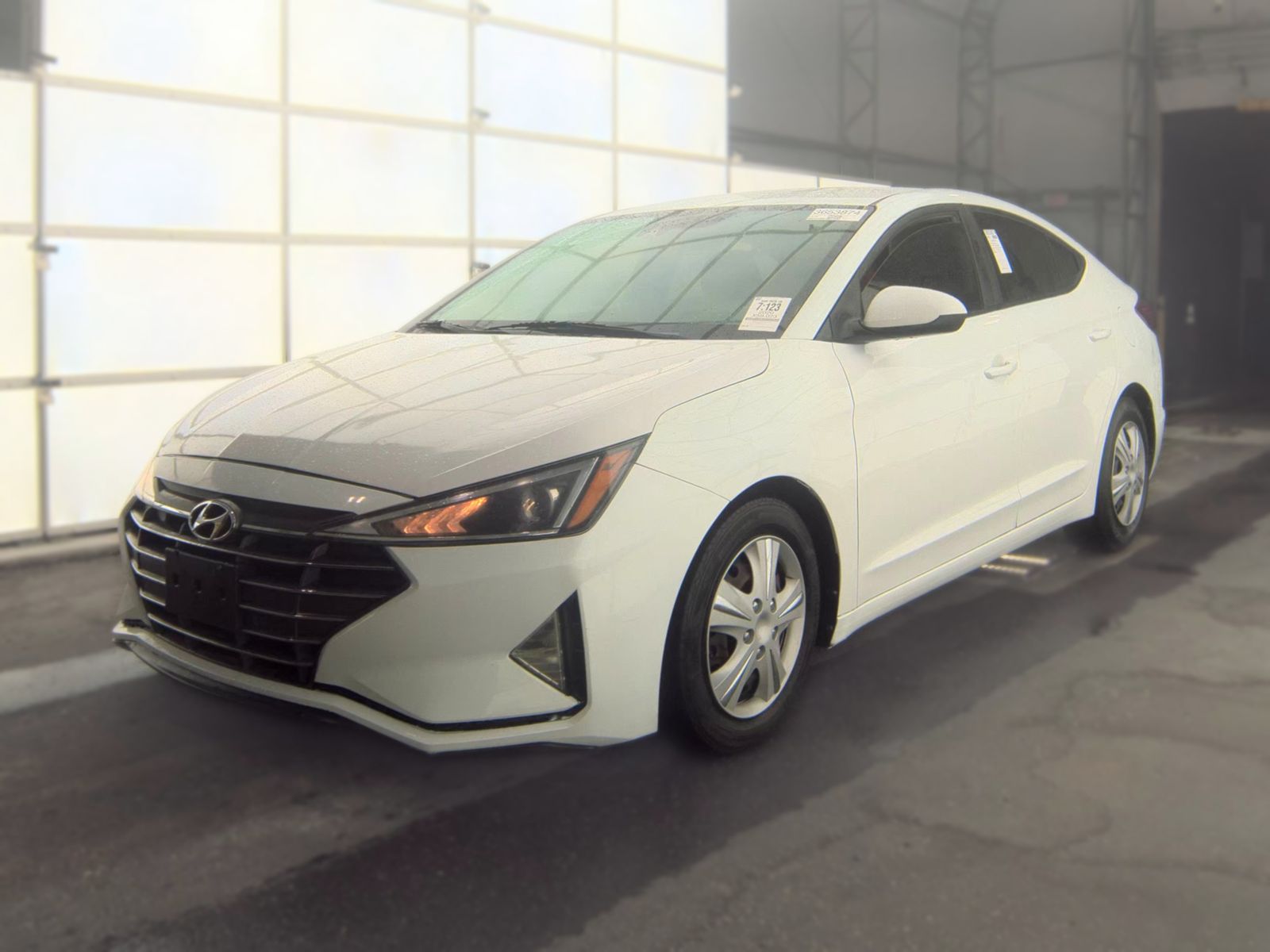 2020 HYUNDAI ELANTRA SE - 1