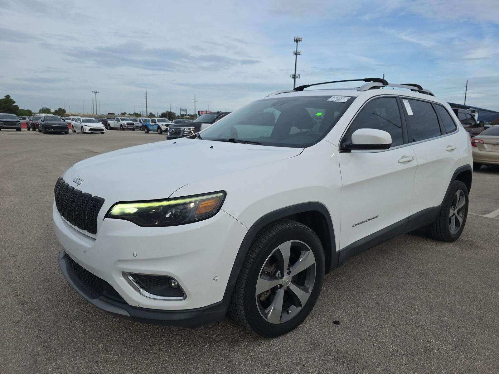2019 JEEP CHEROKEE Limited - 1