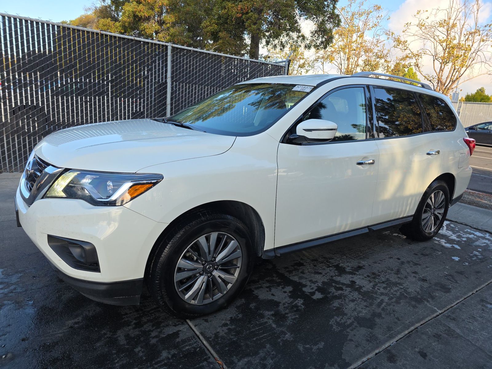 2020 NISSAN PATHFINDER S - 1