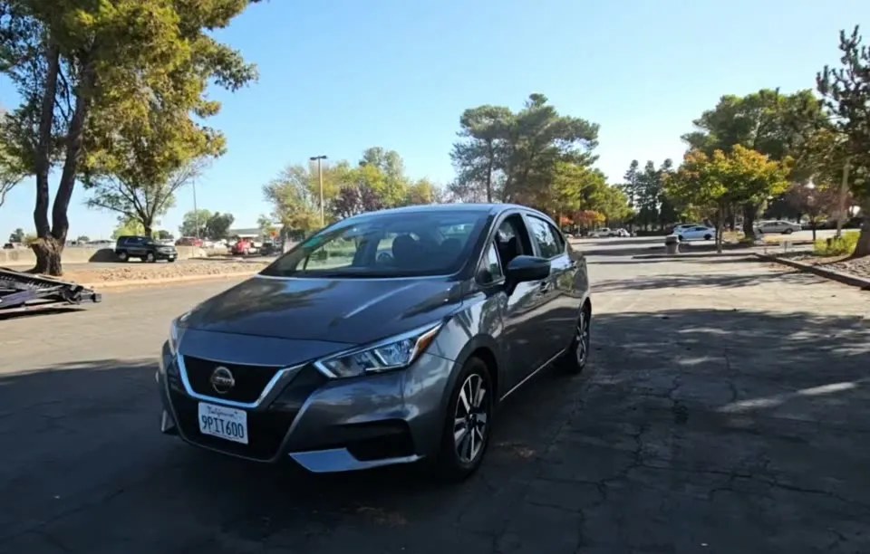 2021 NISSAN VERSA SV - 1