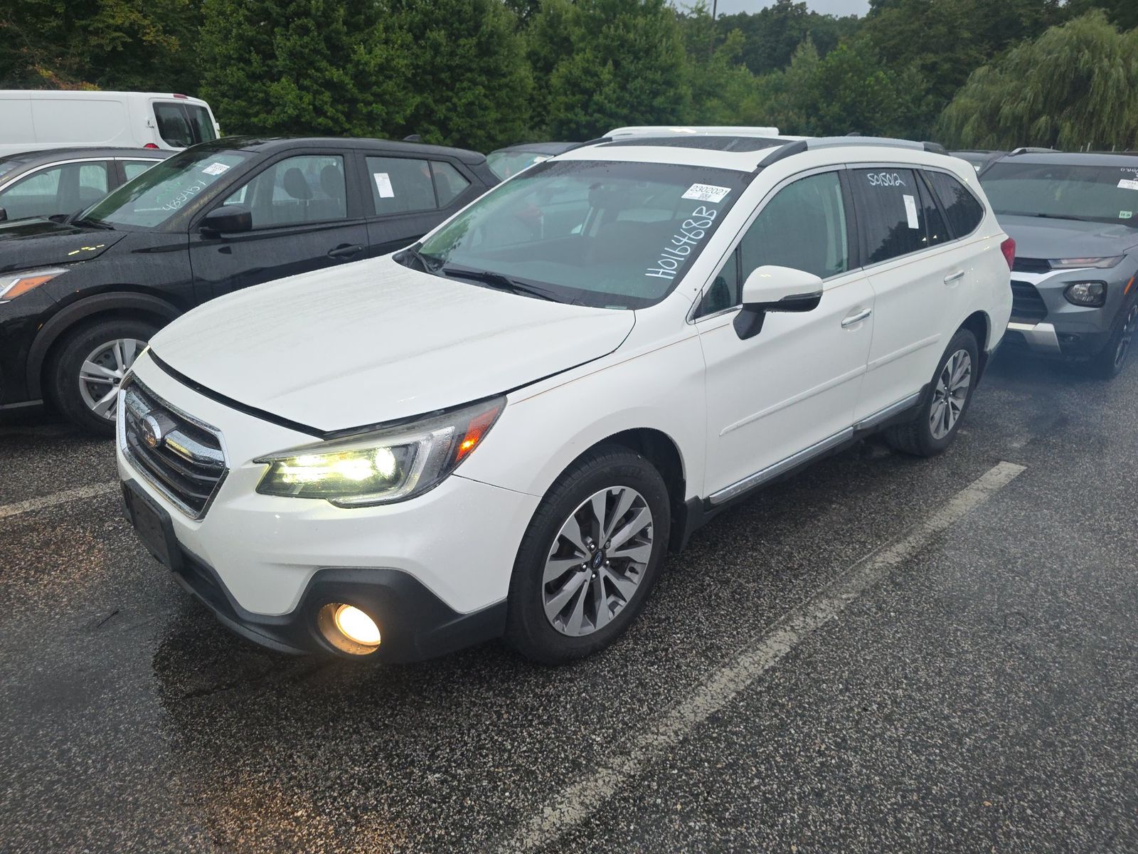 2019 SUBARU OUTBACK 3.6R Touring - 1