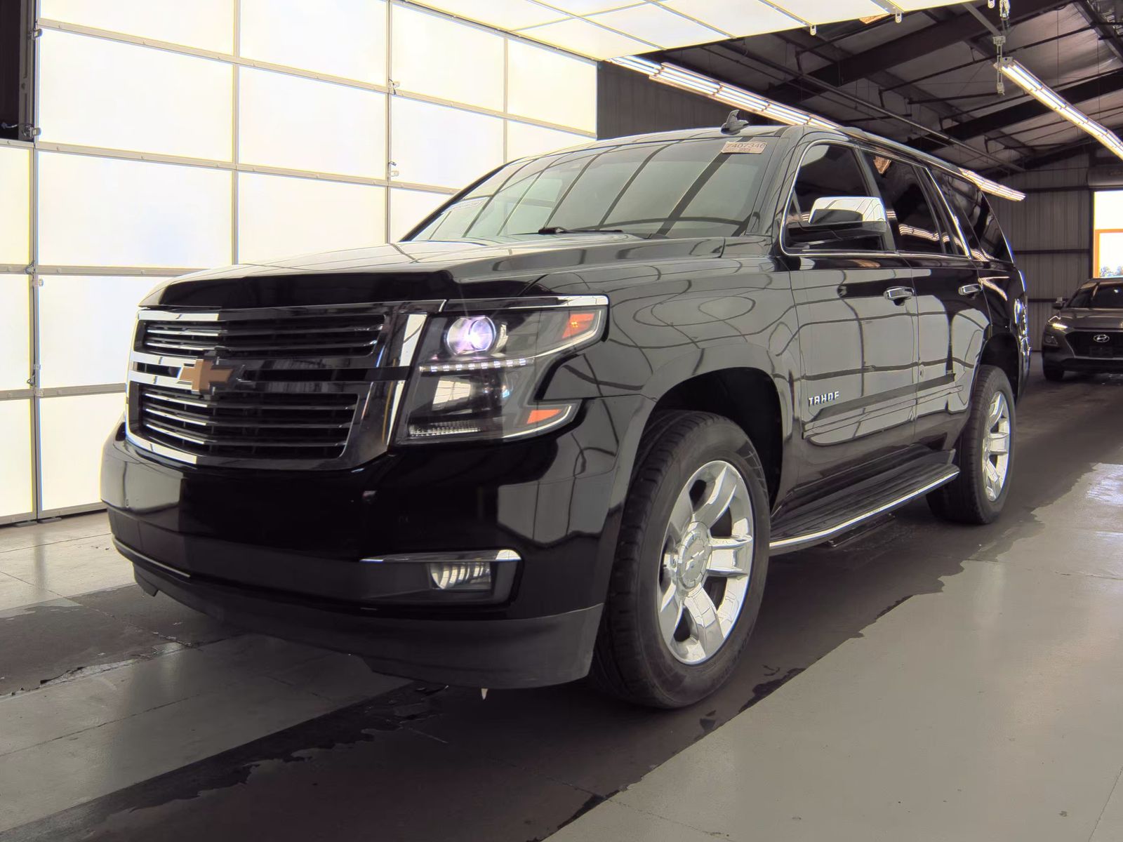 2017 CHEVROLET TAHOE Premier - 1