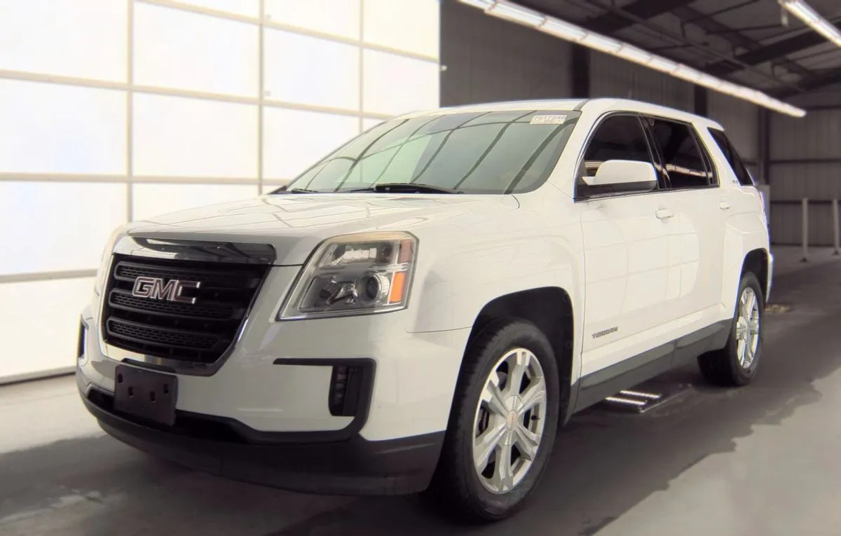 2017 GMC TERRAIN SLE - 1