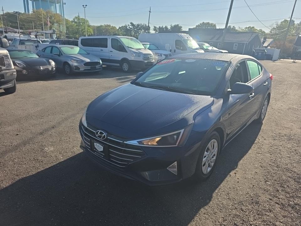 2019 HYUNDAI ELANTRA SE - 1