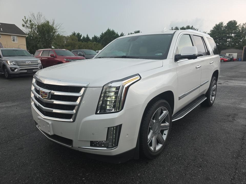 2020 CADILLAC ESCALADE Luxury - 1