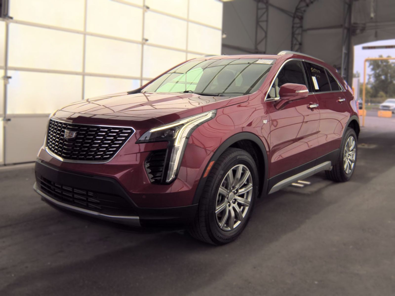 2023 CADILLAC XT4 PREMIUM Luxury - 1