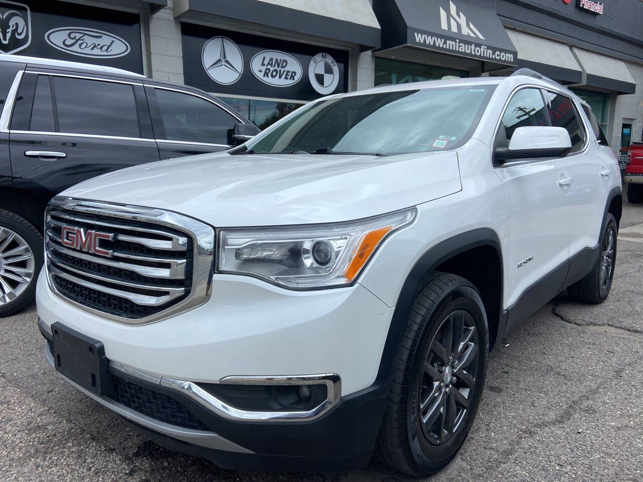 2019 GMC ACADIA SLT - 1