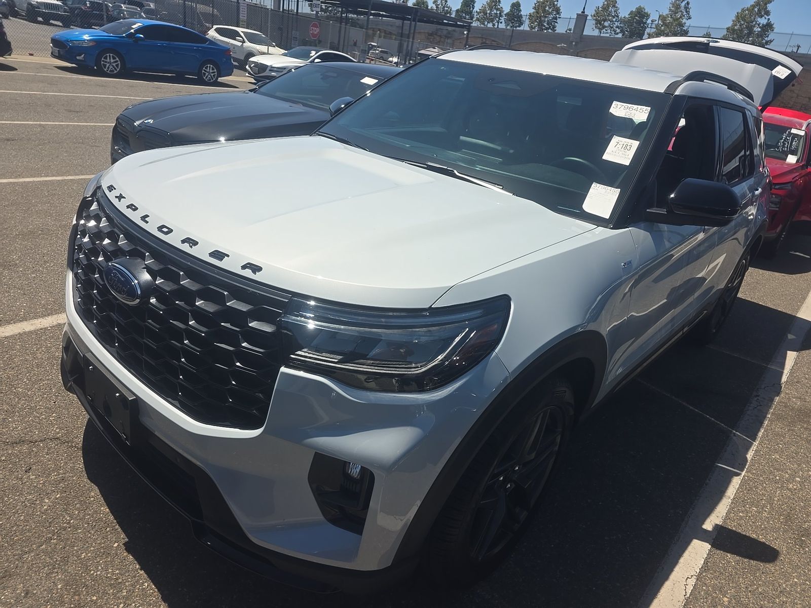 2026 FORD EXPLORER ST-Line - 1