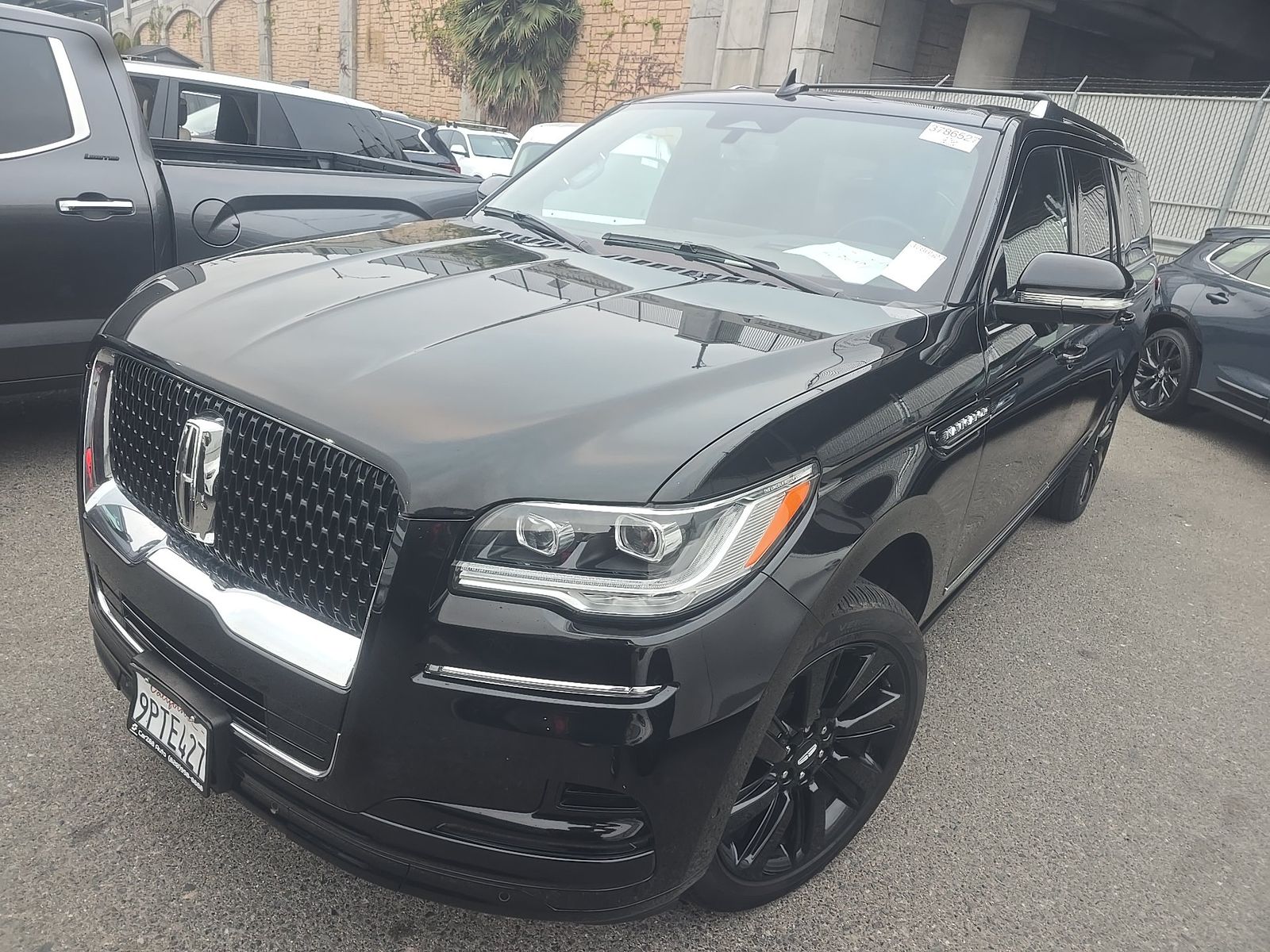 2024 LINCOLN NAVIGATOR L Reserve - 1