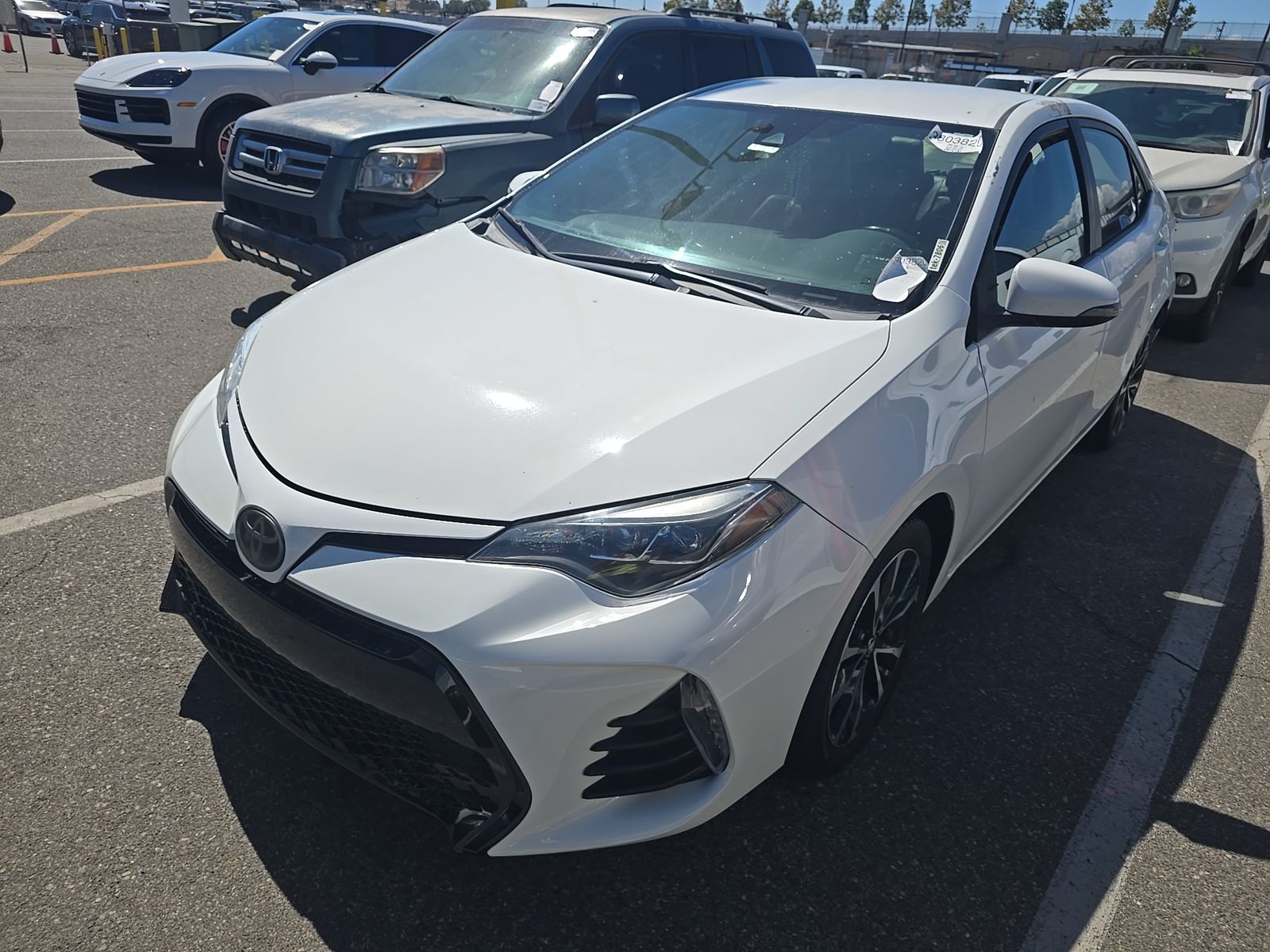 2018 TOYOTA COROLLA SE - 1