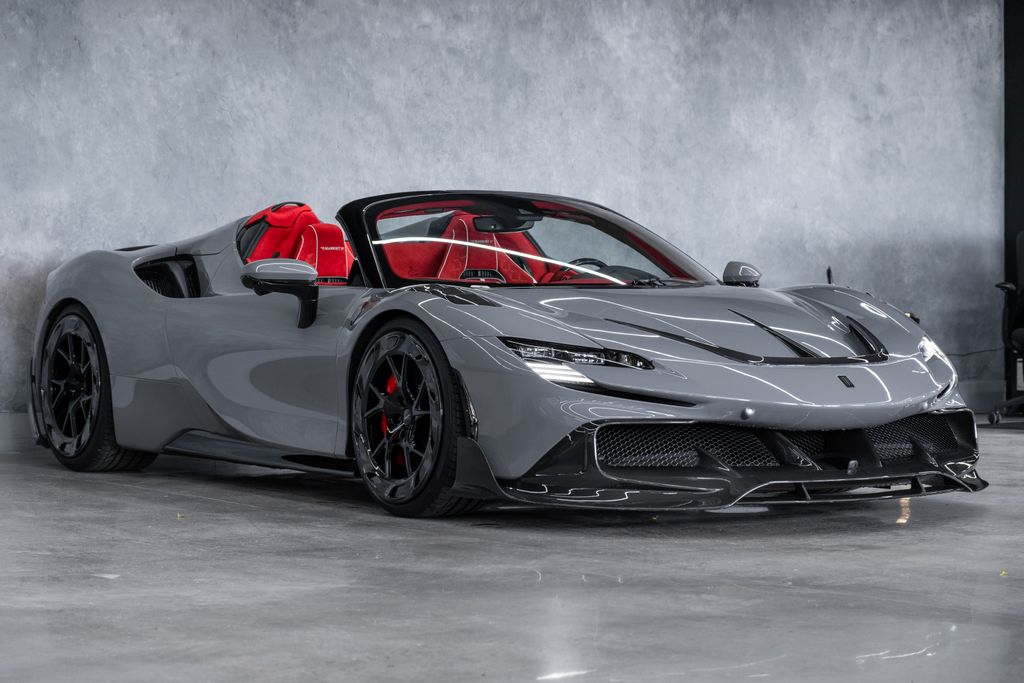 2022 FERRARI SF90 SPIDER Base - 1