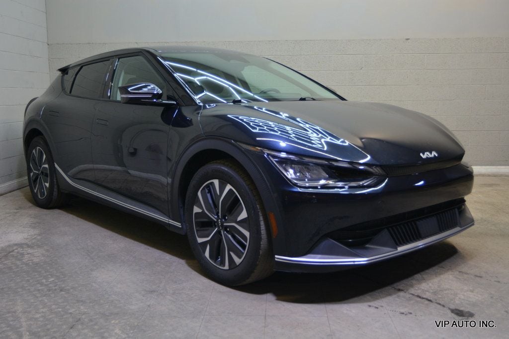 2022 KIA EV6 Light - 1