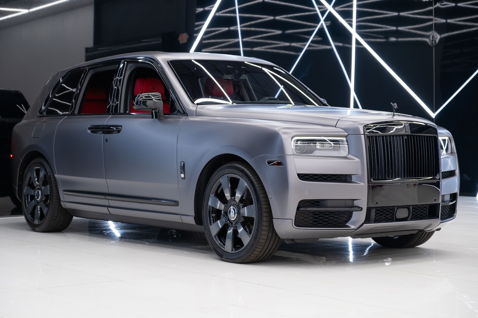 2022 ROLLS-ROYCE CULLINAN Base - 1