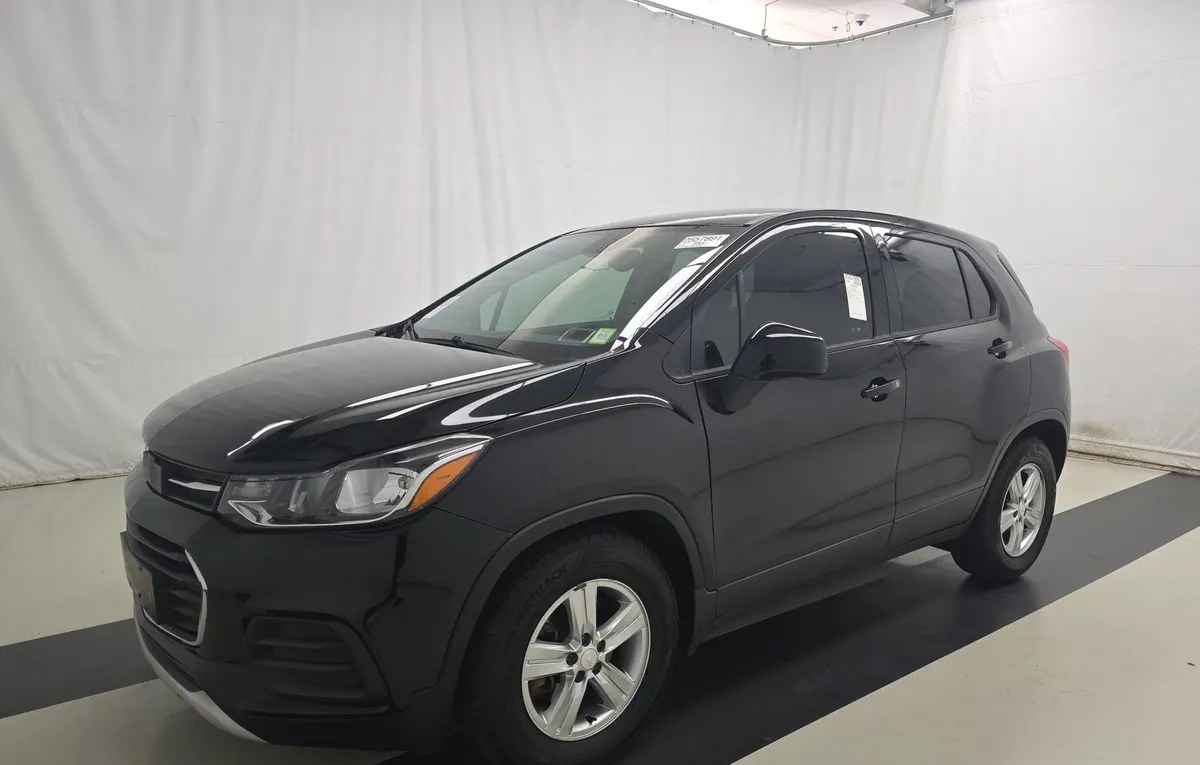 2020 CHEVROLET TRAX LS - 1