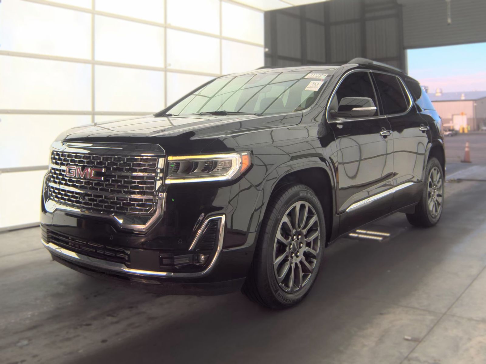 2023 GMC ACADIA Denali - 1