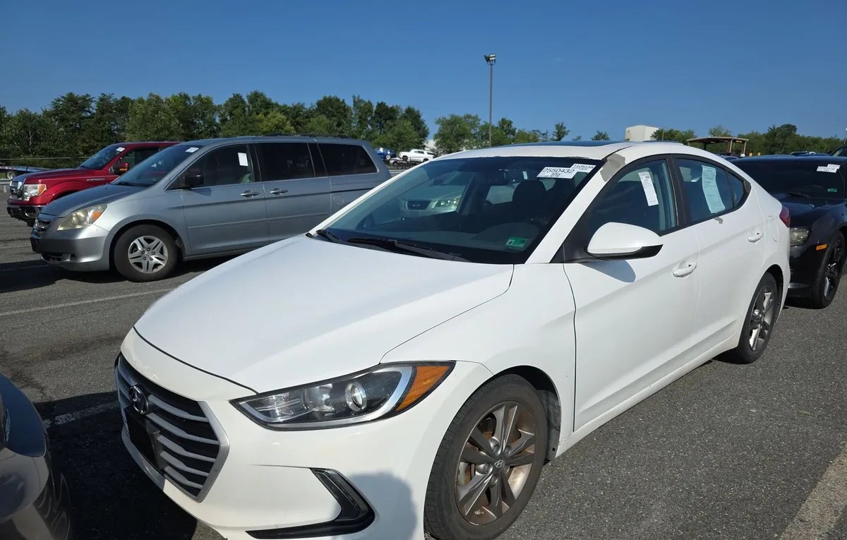 2017 HYUNDAI ELANTRA VALUE Edition - 1