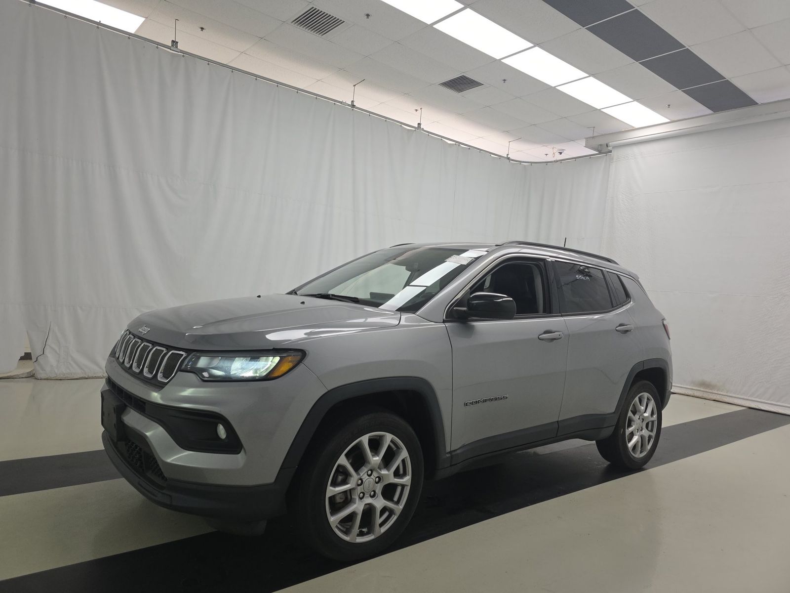 2022 JEEP COMPASS LATITUDE Lux - 1