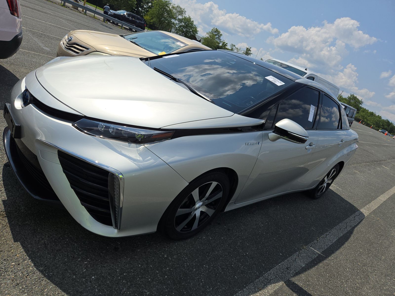 2019 TOYOTA MIRAI Base - 1