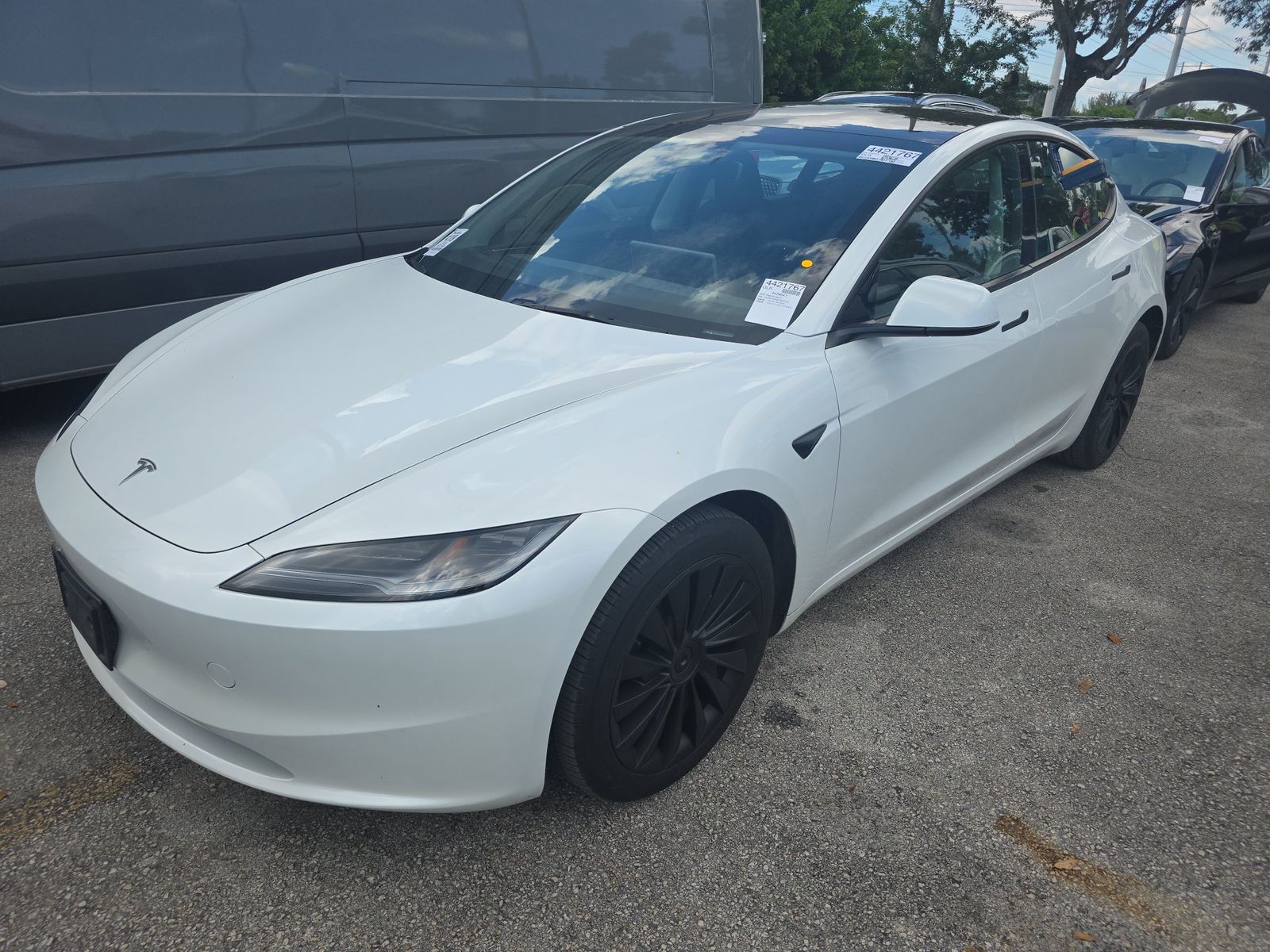 2025 TESLA MODEL 3 LONG Range - 1