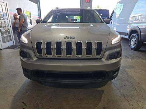 2017 JEEP CHEROKEE Latitude - 1
