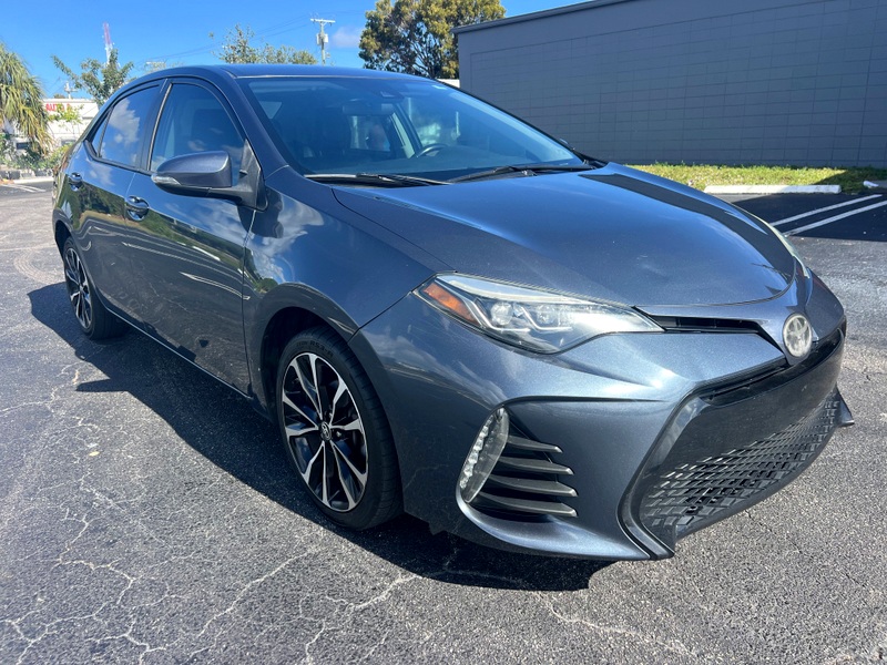 2019 TOYOTA COROLLA SE - 1