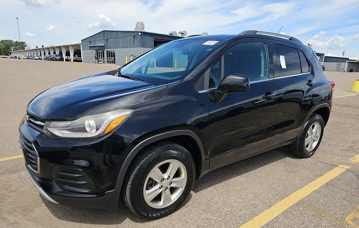 2017 CHEVROLET TRAX LT - 1